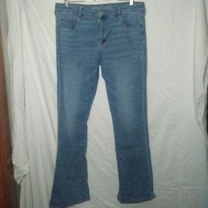 American Eagle Outfitters Jeans - American Eagle Skinny Kick jeans American Eagle Outfitters Jeans - American Eagle Skinny Kick jeans